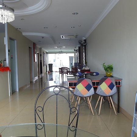 Sunnie Hotel Johor Bahru Esterno foto