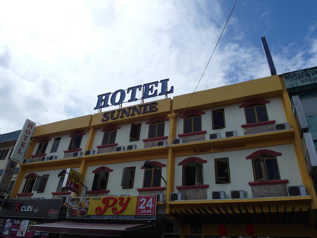 Sunnie Hotel Johor Bahru Esterno foto